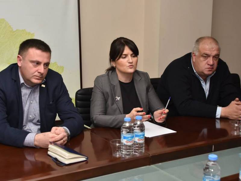 მიმდინარეონს აქტიური მუშაობა აზიურ ფაროსანას საწინააღმდეგოდ